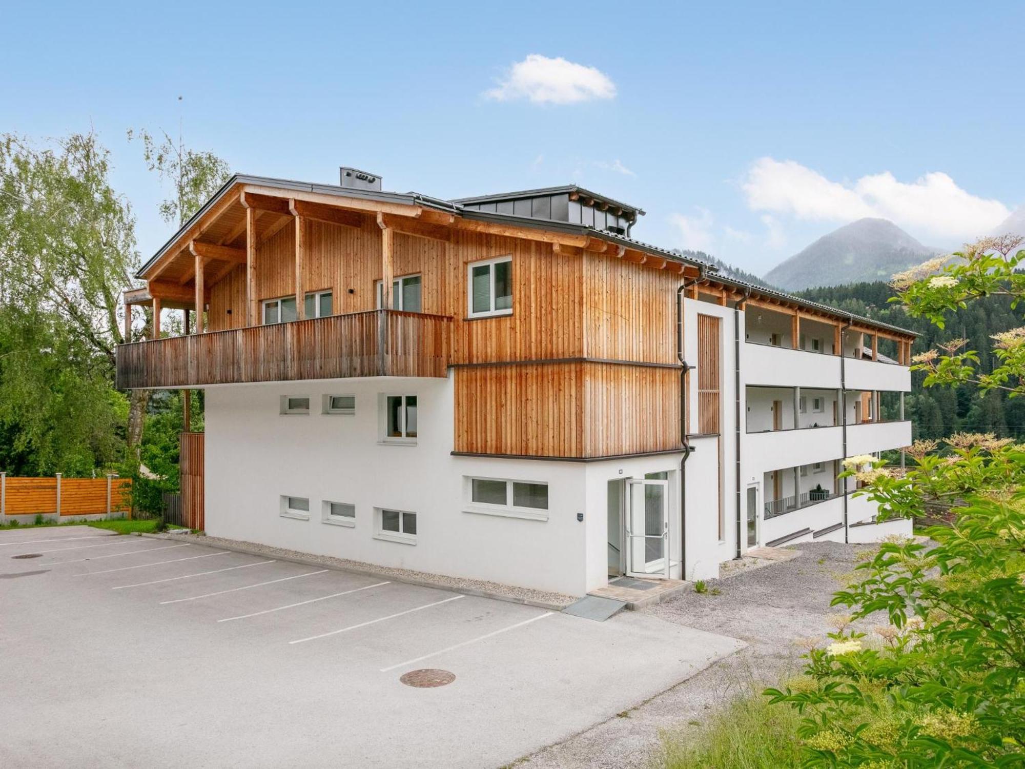 Apartment Apart33 2-12a